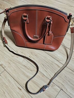 Dooney & Bourke Domed Satchel Bag Selleria Florentine Leather Cognac *FLAWS READ